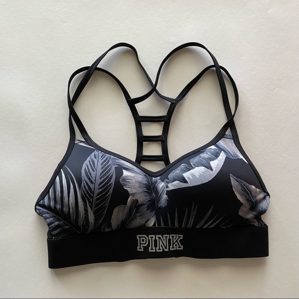 Victoria’s Secret Pink- Ultimate Push Up, Size S
